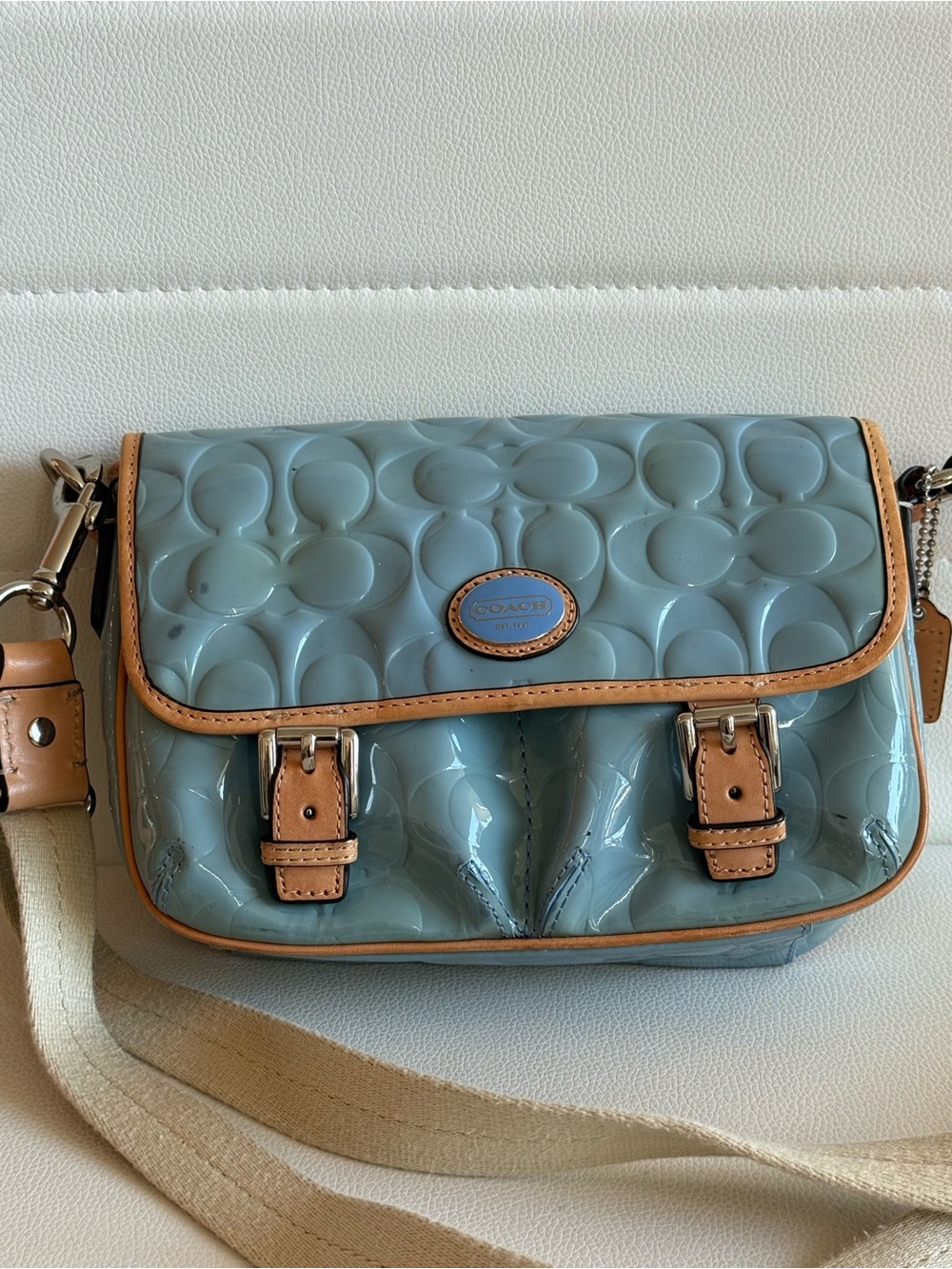 Coach Peyton Embossed Signature Patent Leather Crossbody Field Bag Sky Blue Rare